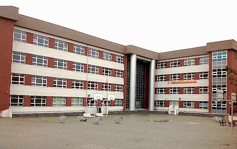 Medine Tayfur Sokmen Imam Hatip Lisesi Kartal 1