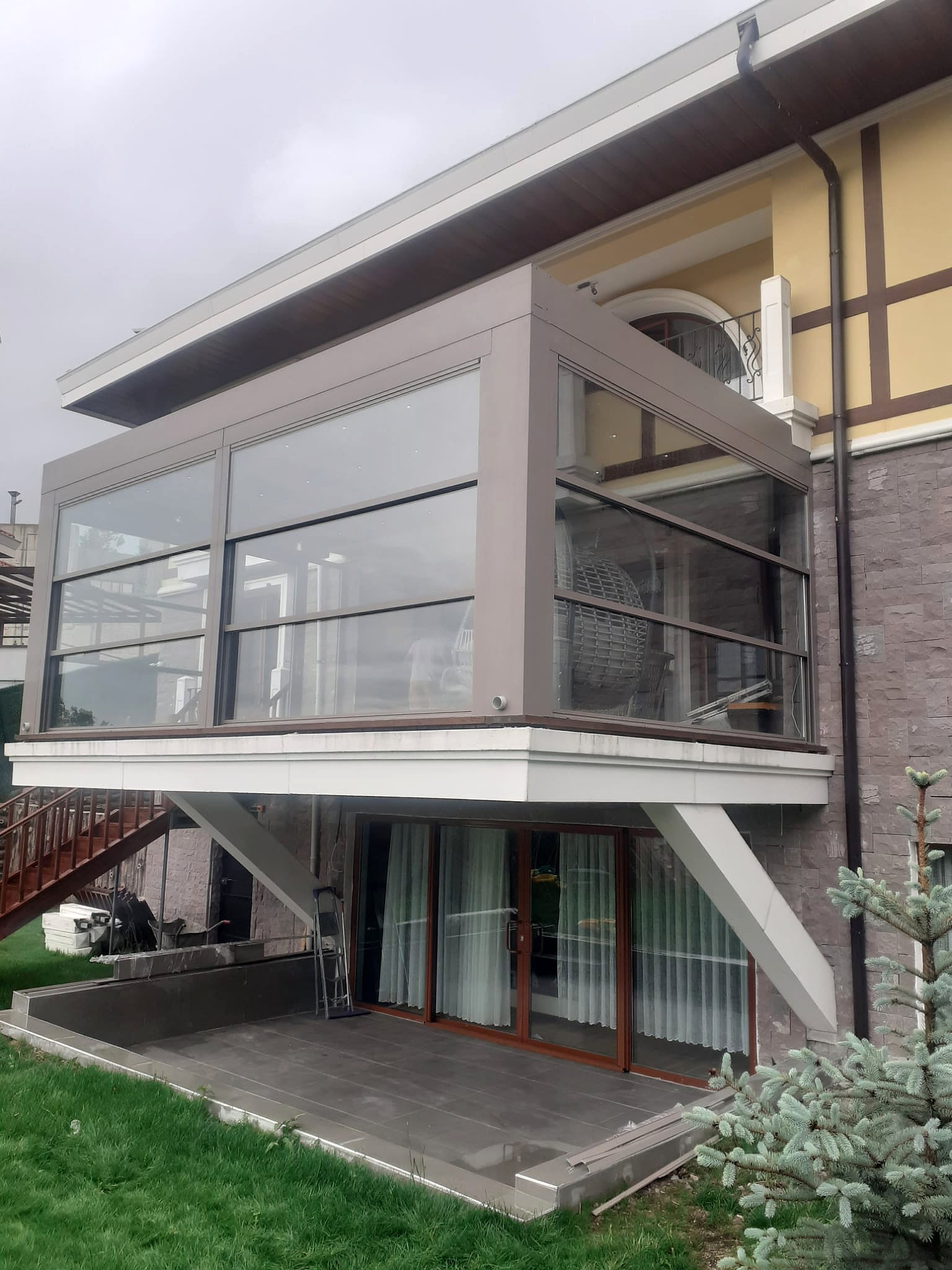 Ankara Kis Bahcesi 1