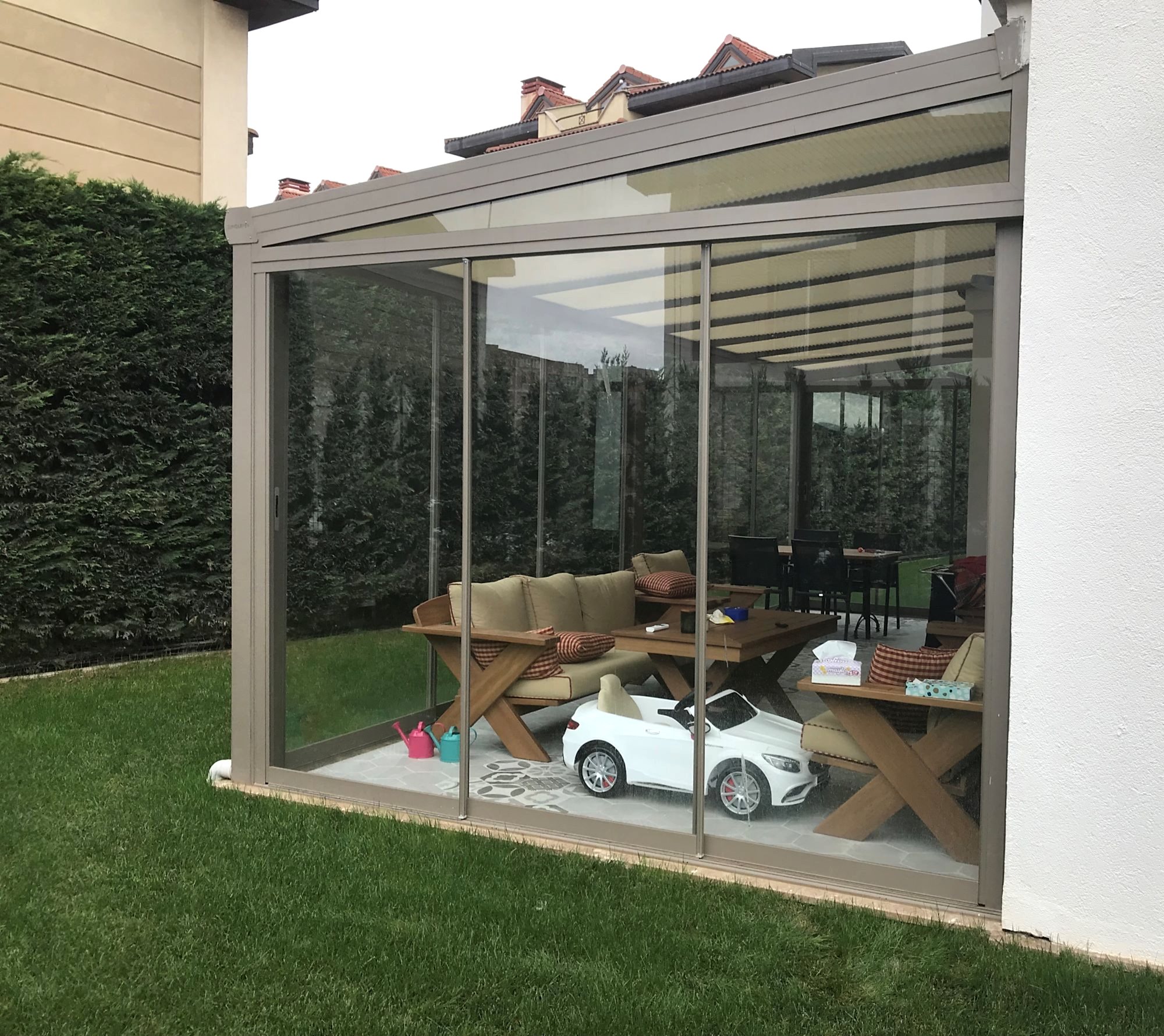 Idealist Kent Villalari 3